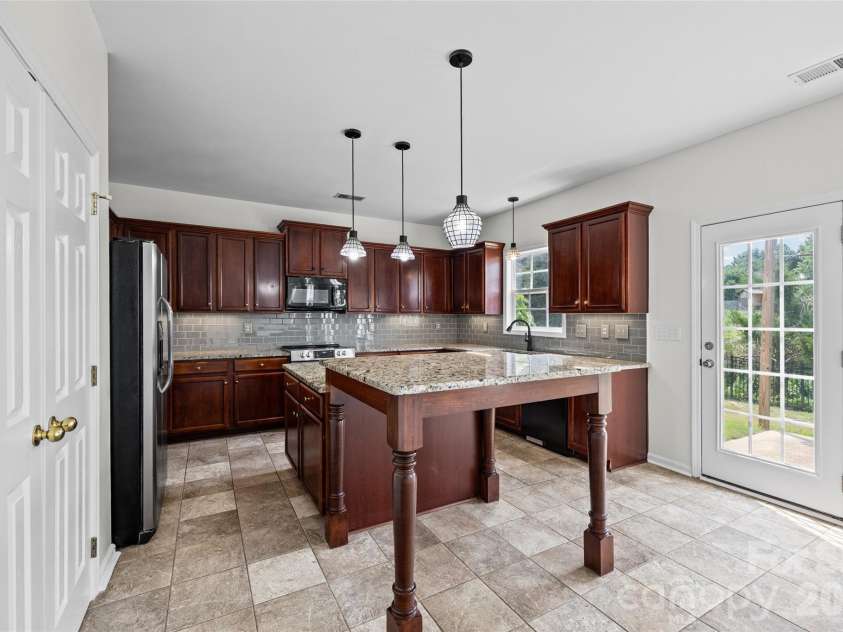 295 Age Old Way, Rock Hill, SC 29732.  MLS# CAR4409027, YatesRealty ID 40937. 