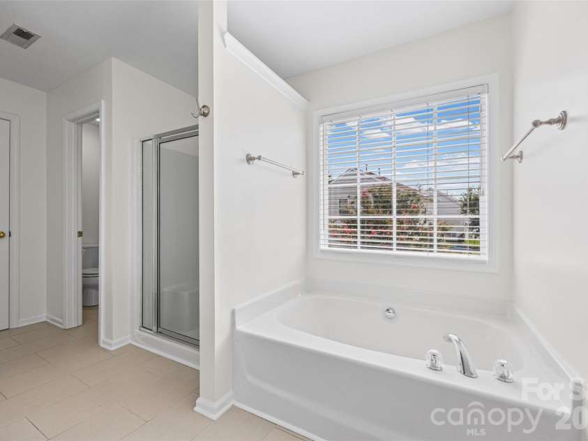 295 Age Old Way, Rock Hill, SC 29732.  MLS# CAR4409027, YatesRealty ID 40937. 