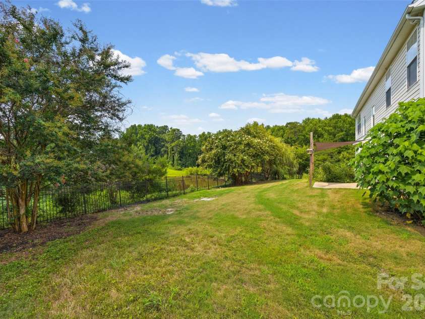 295 Age Old Way, Rock Hill, SC 29732.  MLS# CAR4409027, YatesRealty ID 40937. 