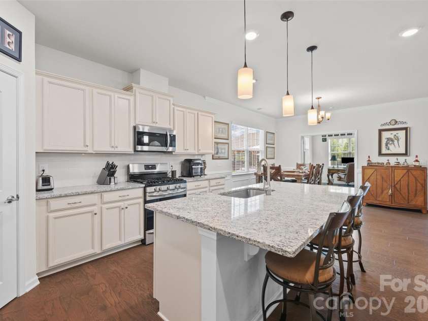 2336 Abundance Lane, Waxhaw, NC 28173.  MLS# CAR4407196, YatesRealty ID 40939. 