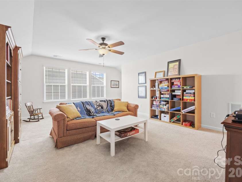 2336 Abundance Lane, Waxhaw, NC 28173.  MLS# CAR4407196, YatesRealty ID 40939. 