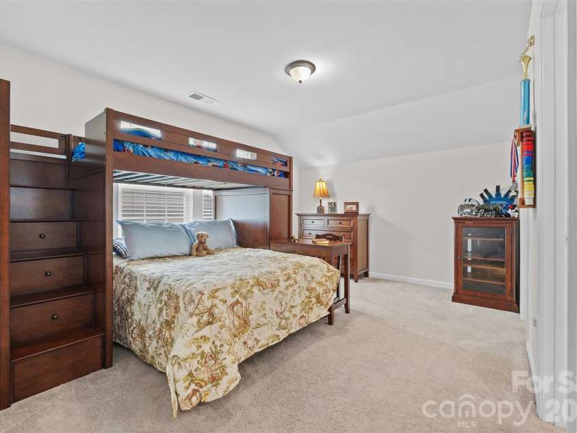 2336 Abundance Lane, Waxhaw, NC 28173.  MLS# CAR4407196, YatesRealty ID 40939. 