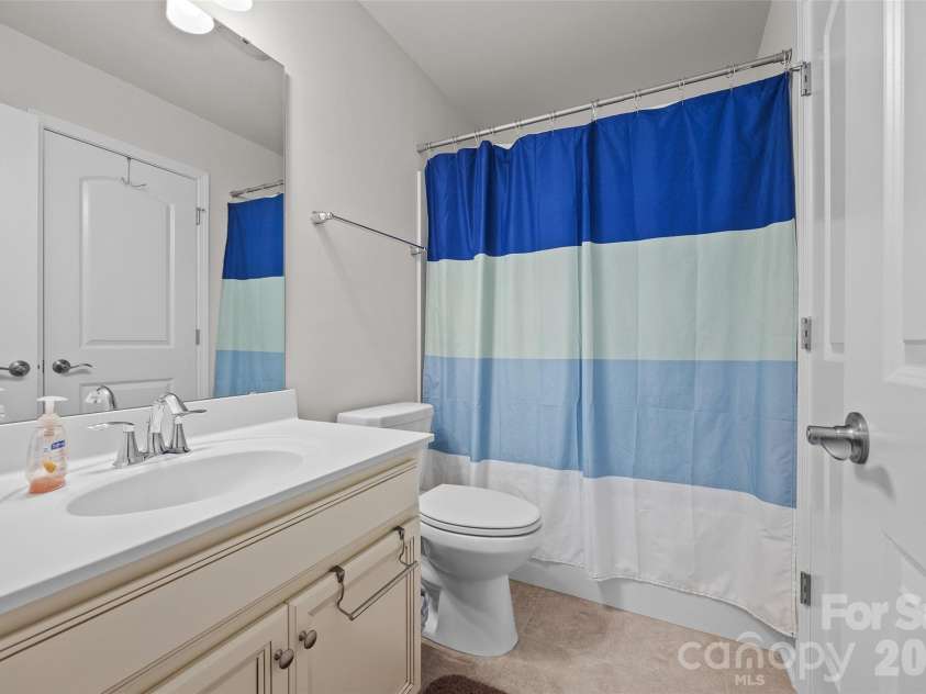 2336 Abundance Lane, Waxhaw, NC 28173.  MLS# CAR4407196, YatesRealty ID 40939. 