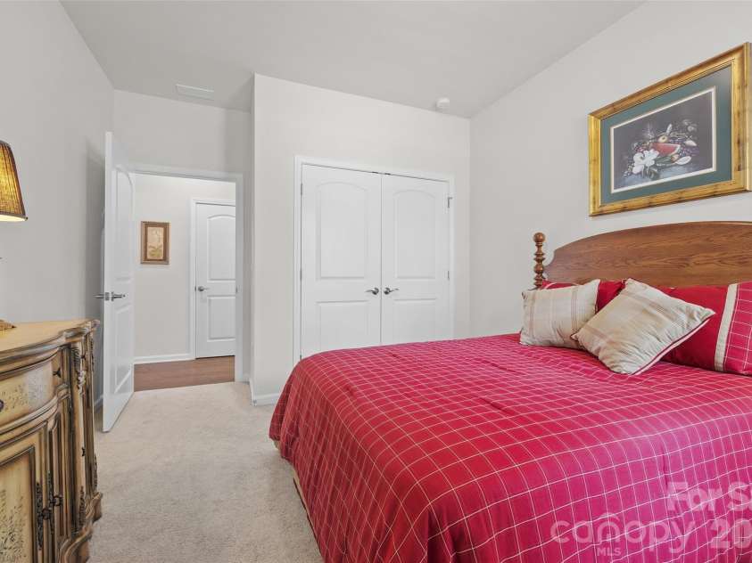 2336 Abundance Lane, Waxhaw, NC 28173.  MLS# CAR4407196, YatesRealty ID 40939. 
