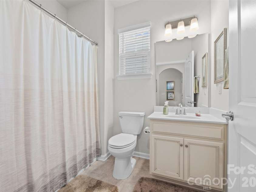 2336 Abundance Lane, Waxhaw, NC 28173.  MLS# CAR4407196, YatesRealty ID 40939. 