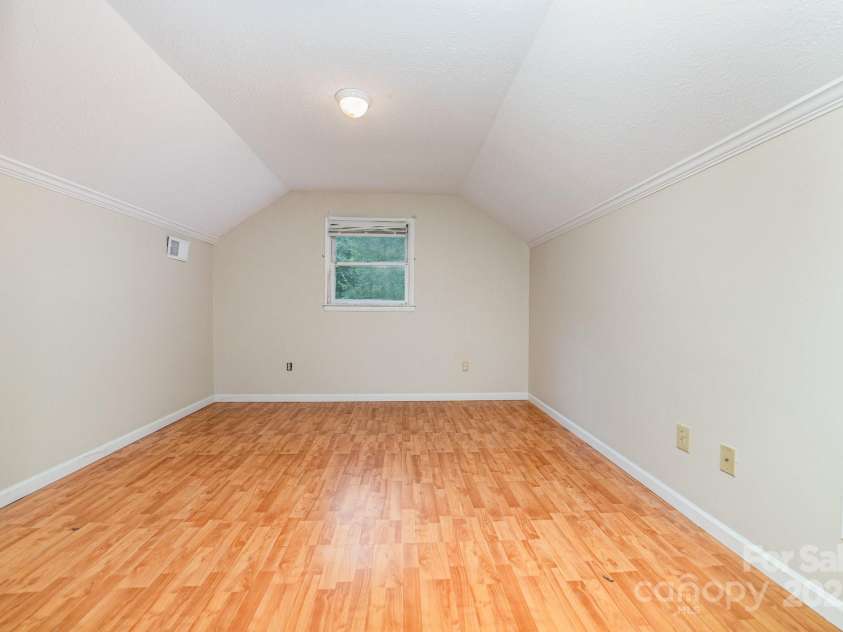 1490 Edisons Bright Way, Newton, NC 28658.  MLS# CAR4287993, YatesRealty ID 4094. 