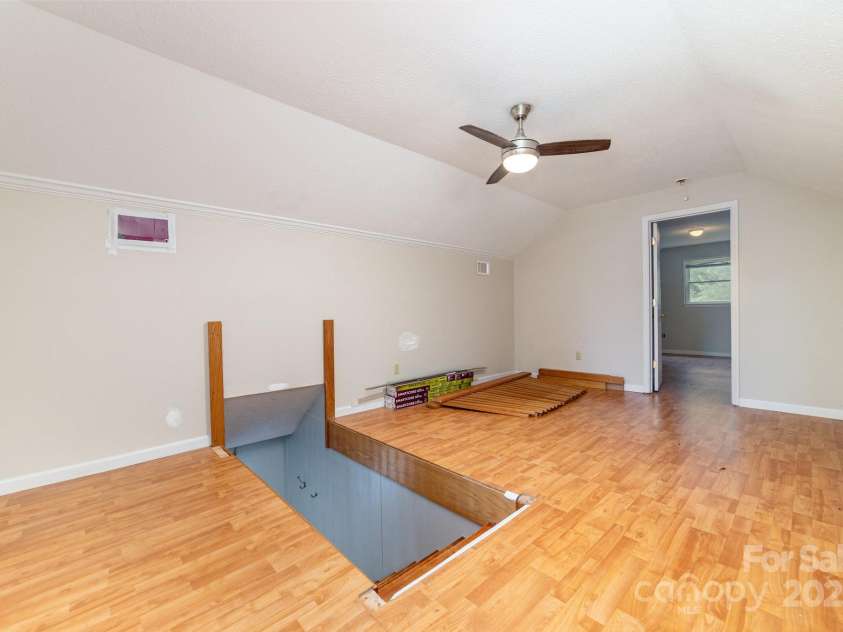 1490 Edisons Bright Way, Newton, NC 28658.  MLS# CAR4287993, YatesRealty ID 4094. 