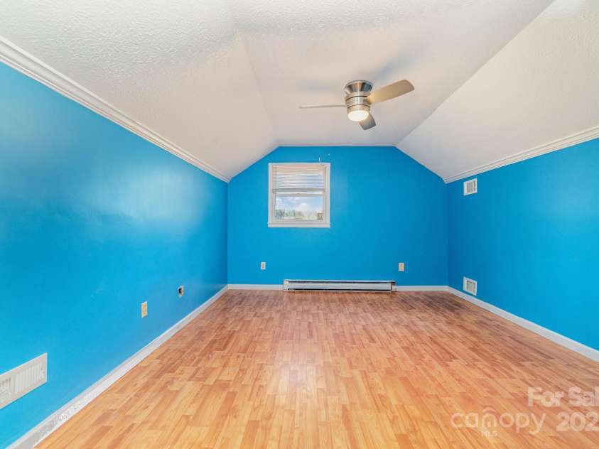 1490 Edisons Bright Way, Newton, NC 28658.  MLS# CAR4287993, YatesRealty ID 4094. 