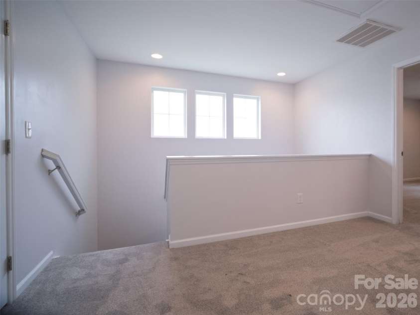 2568 Captains Watch Road, Kannapolis, NC 28083.  MLS# CAR4405919, YatesRealty ID 40940. 2nd floor Hall