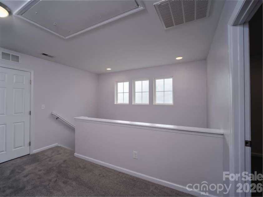 2568 Captains Watch Road, Kannapolis, NC 28083.  MLS# CAR4405919, YatesRealty ID 40940. 2nd Level open space