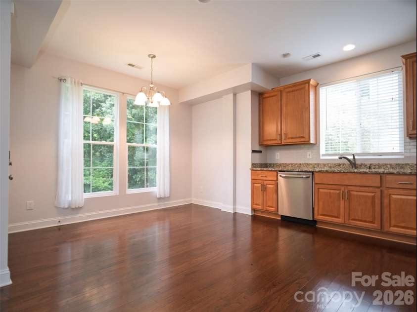 2568 Captains Watch Road, Kannapolis, NC 28083.  MLS# CAR4405919, YatesRealty ID 40940. Dining Area