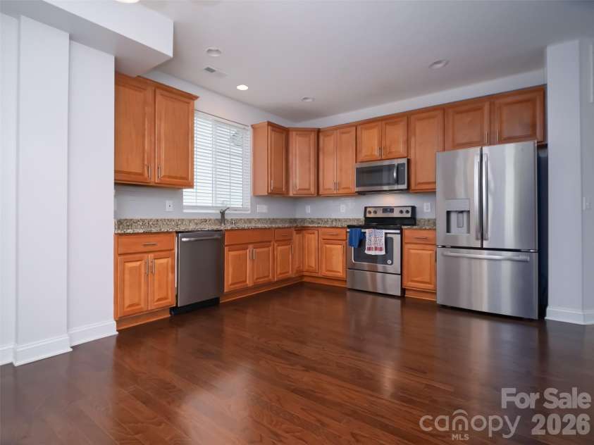 2568 Captains Watch Road, Kannapolis, NC 28083.  MLS# CAR4405919, YatesRealty ID 40940. Kitchen