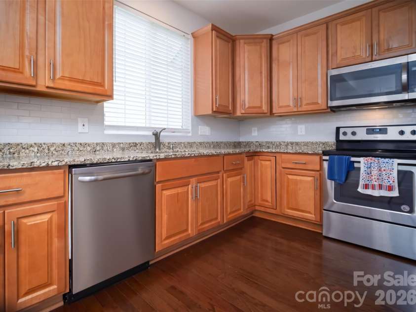 2568 Captains Watch Road, Kannapolis, NC 28083.  MLS# CAR4405919, YatesRealty ID 40940. Kitchen