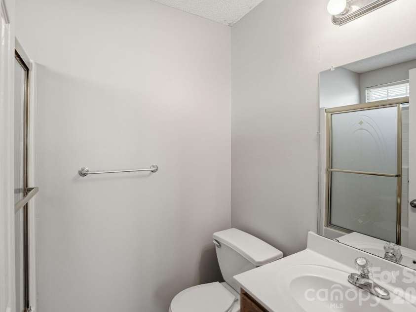 2928 Westwinds Court, Charlotte, NC 28214.  MLS# CAR4393510, YatesRealty ID 40944. 