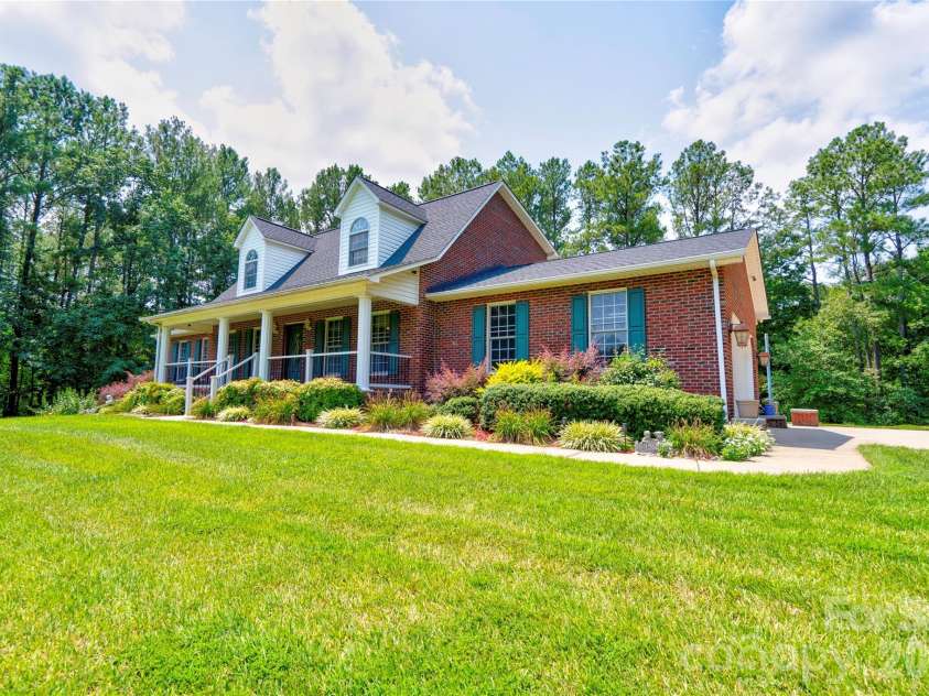 189 Hazelhurst Lane, Mooresboro, NC 28114.  MLS# CAR4407658, YatesRealty ID 40945. 