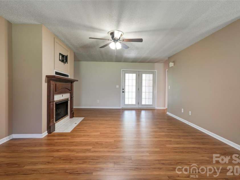 189 Hazelhurst Lane, Mooresboro, NC 28114.  MLS# CAR4407658, YatesRealty ID 40945. 