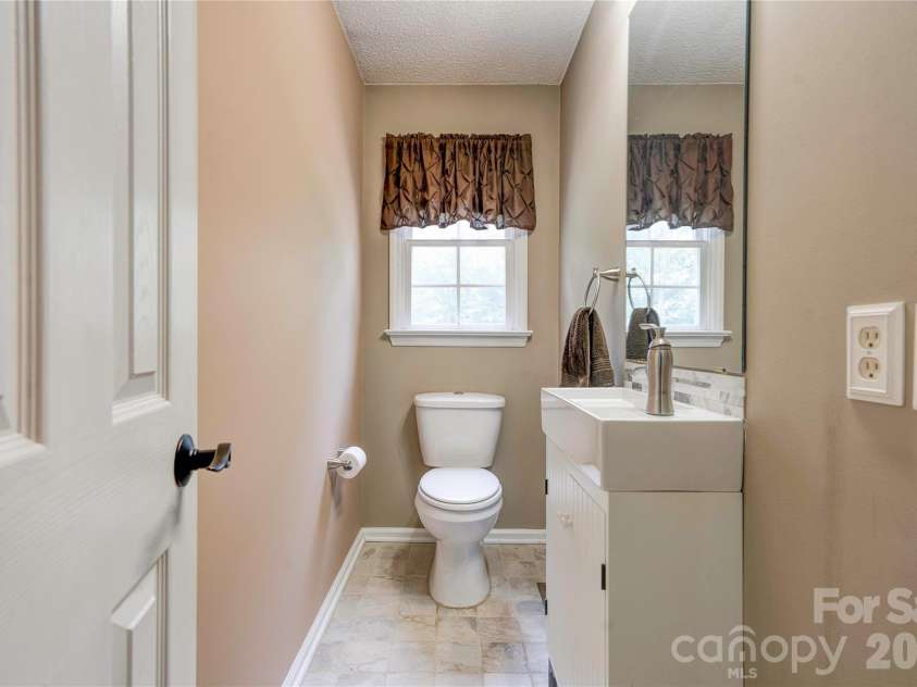 189 Hazelhurst Lane, Mooresboro, NC 28114.  MLS# CAR4407658, YatesRealty ID 40945. 