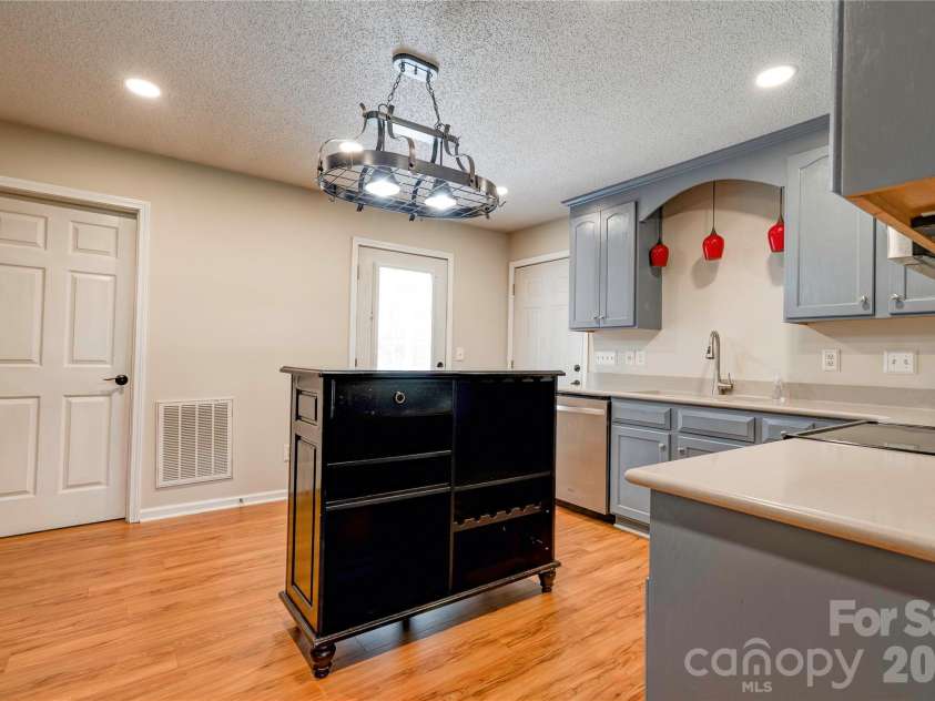 189 Hazelhurst Lane, Mooresboro, NC 28114.  MLS# CAR4407658, YatesRealty ID 40945. 