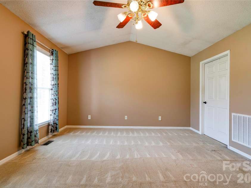 189 Hazelhurst Lane, Mooresboro, NC 28114.  MLS# CAR4407658, YatesRealty ID 40945. 