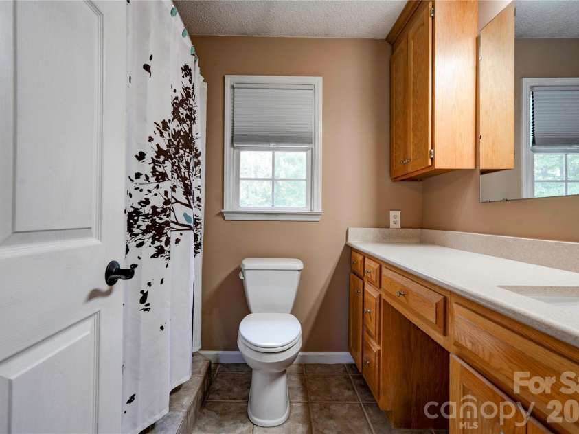 189 Hazelhurst Lane, Mooresboro, NC 28114.  MLS# CAR4407658, YatesRealty ID 40945. 