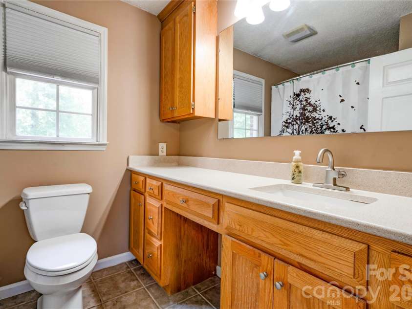 189 Hazelhurst Lane, Mooresboro, NC 28114.  MLS# CAR4407658, YatesRealty ID 40945. 