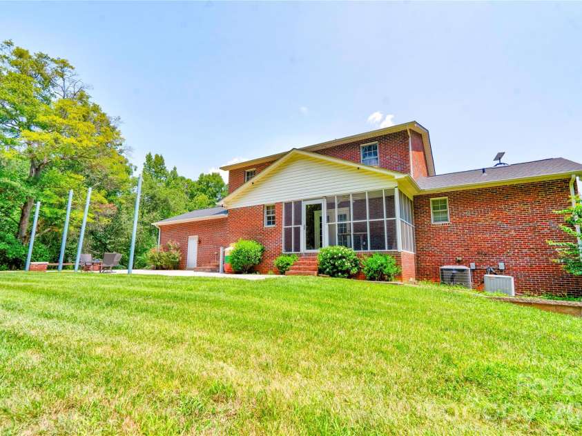 189 Hazelhurst Lane, Mooresboro, NC 28114.  MLS# CAR4407658, YatesRealty ID 40945. 