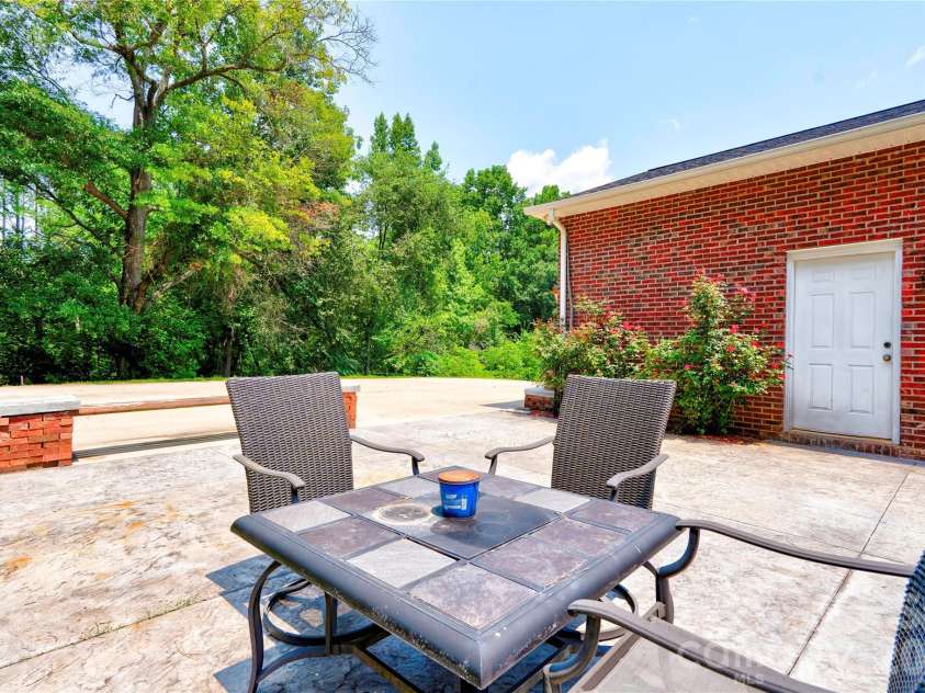 189 Hazelhurst Lane, Mooresboro, NC 28114.  MLS# CAR4407658, YatesRealty ID 40945. 