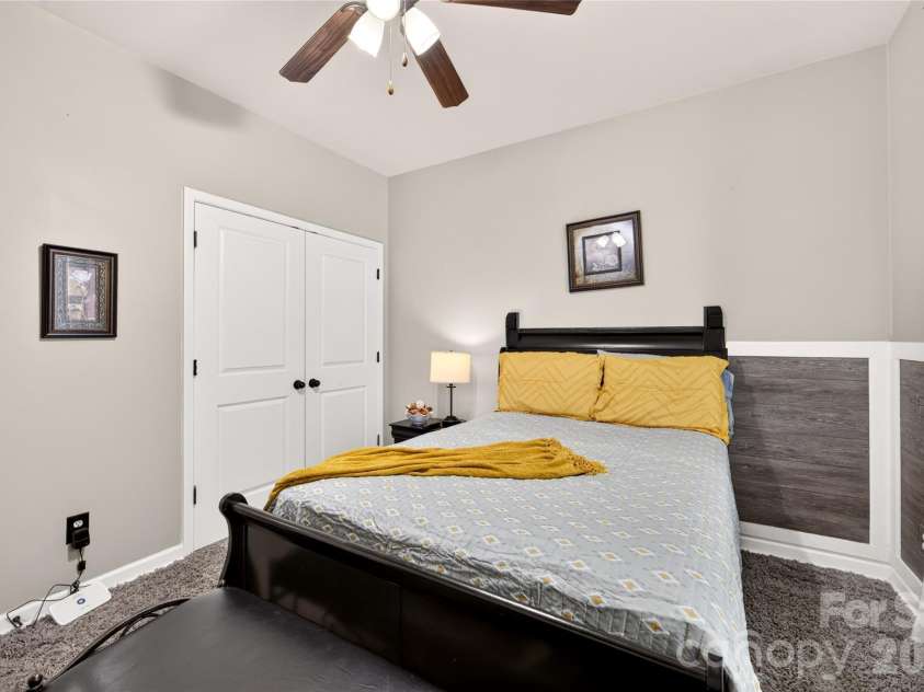 424 Anvil Draw Place, Rock Hill, SC 29730.  MLS# CAR4408517, YatesRealty ID 40946. 