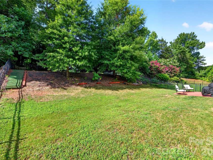 424 Anvil Draw Place, Rock Hill, SC 29730.  MLS# CAR4408517, YatesRealty ID 40946. 