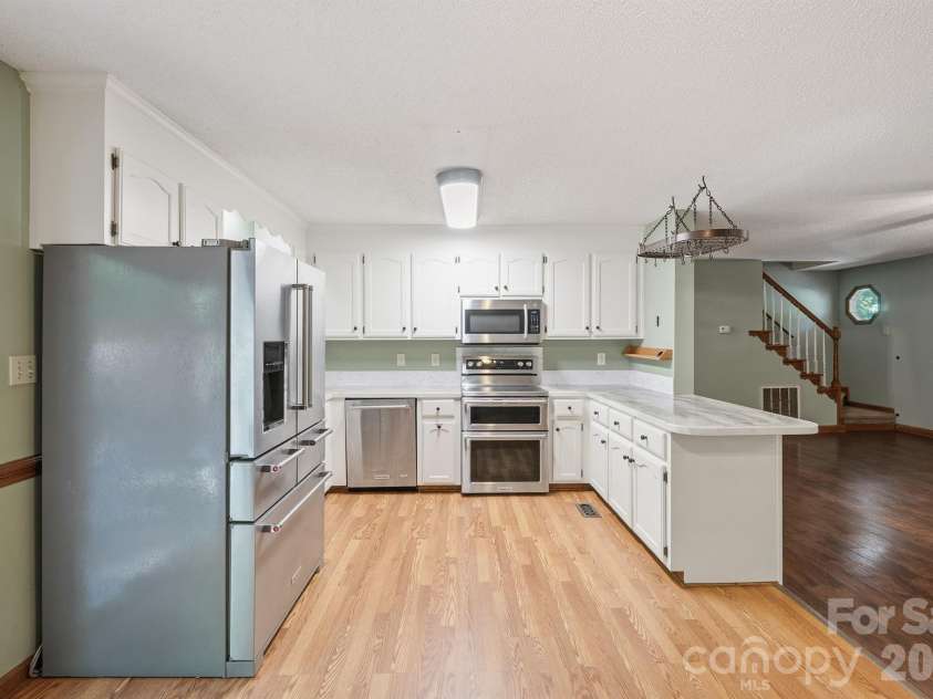 221 Shadowbrook Road, Mount Holly, NC 28120.  MLS# CAR4403082, YatesRealty ID 40947. 