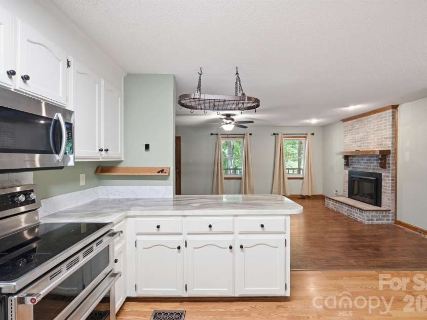 221 Shadowbrook Road, Mount Holly, NC 28120.  MLS# CAR4403082, YatesRealty ID 40947. 