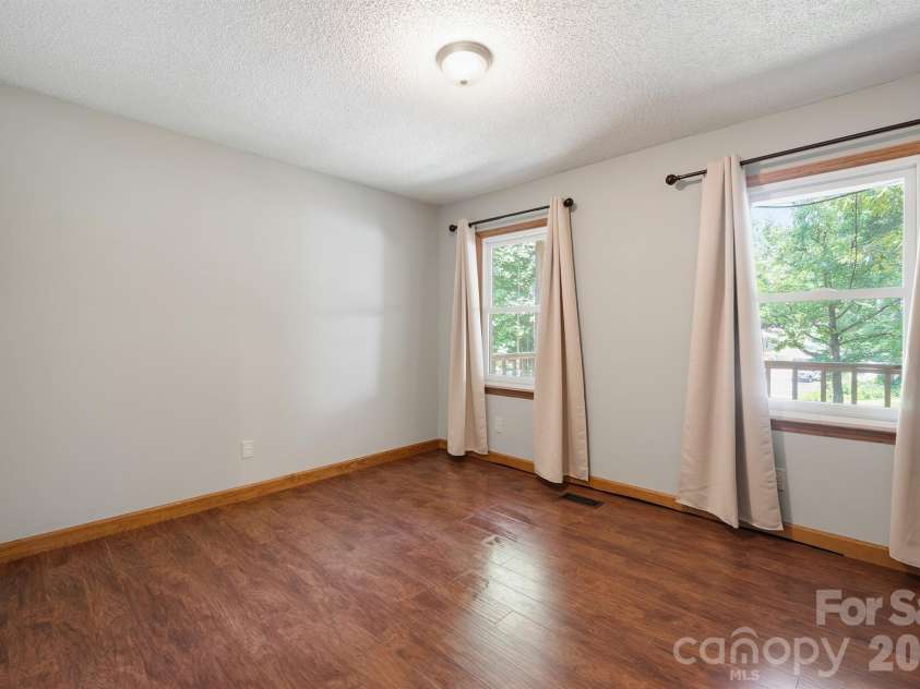 221 Shadowbrook Road, Mount Holly, NC 28120.  MLS# CAR4403082, YatesRealty ID 40947. 