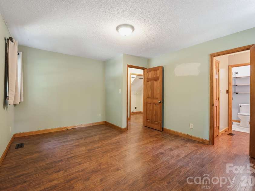 221 Shadowbrook Road, Mount Holly, NC 28120.  MLS# CAR4403082, YatesRealty ID 40947. 