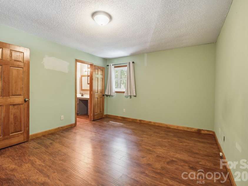 221 Shadowbrook Road, Mount Holly, NC 28120.  MLS# CAR4403082, YatesRealty ID 40947. 