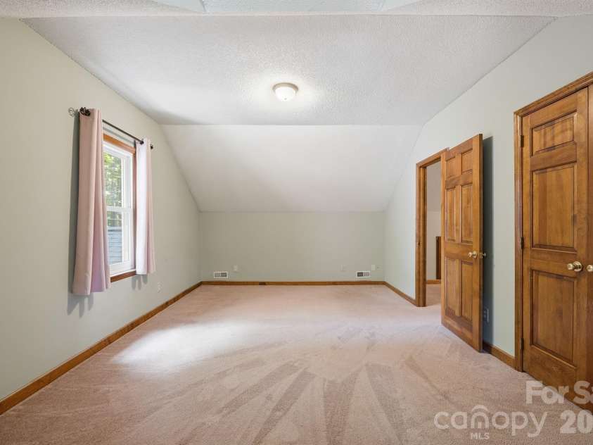 221 Shadowbrook Road, Mount Holly, NC 28120.  MLS# CAR4403082, YatesRealty ID 40947. 