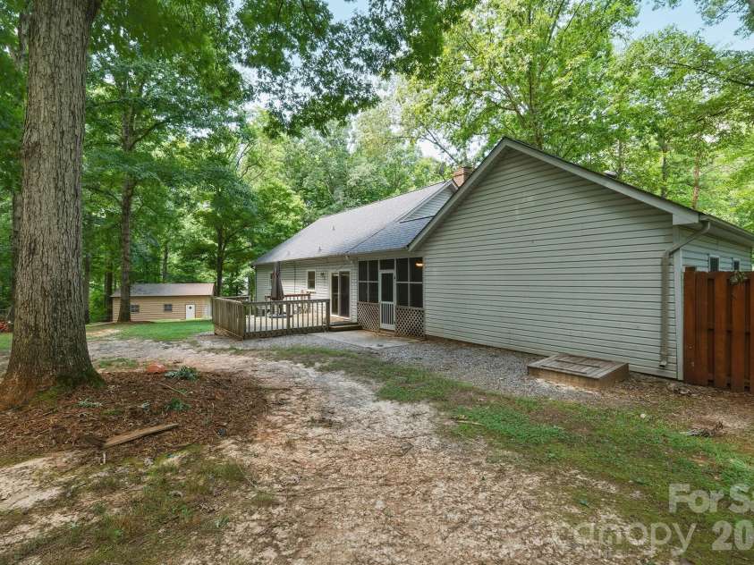 221 Shadowbrook Road, Mount Holly, NC 28120.  MLS# CAR4403082, YatesRealty ID 40947. 
