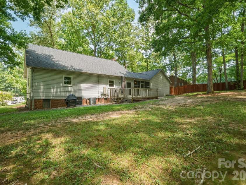 221 Shadowbrook Road, Mount Holly, NC 28120.  MLS# CAR4403082, YatesRealty ID 40947. 
