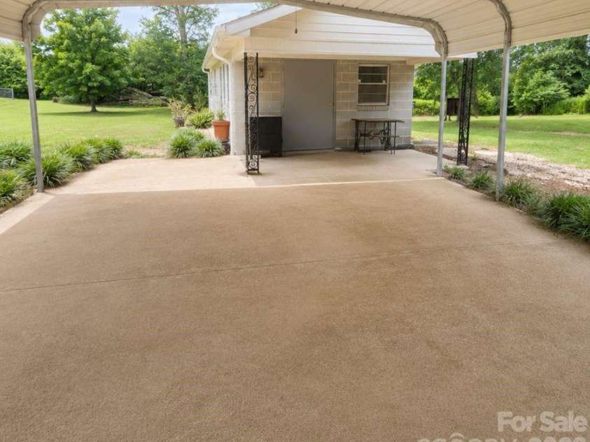 1209 Requa Road, Cherryville, NC 28021.  MLS# CAR4397103, YatesRealty ID 40948. 