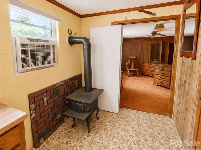 1209 Requa Road, Cherryville, NC 28021.  MLS# CAR4397103, YatesRealty ID 40948. 