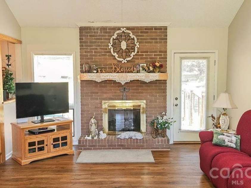 220 Sherwood Drive, Taylorsville, NC 28681.  MLS# CAR4407561, YatesRealty ID 40949. 