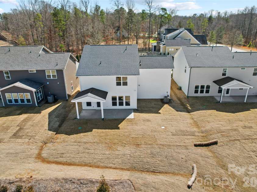 1011 High Bluff Point, Waxhaw, NC 28173.  MLS# CAR4385398, YatesRealty ID 4095. Backyard