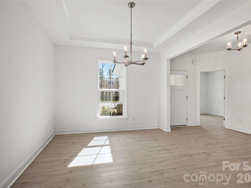 1011 High Bluff Point, Waxhaw, NC 28173.  MLS# CAR4385398, YatesRealty ID 4095. Dining Room