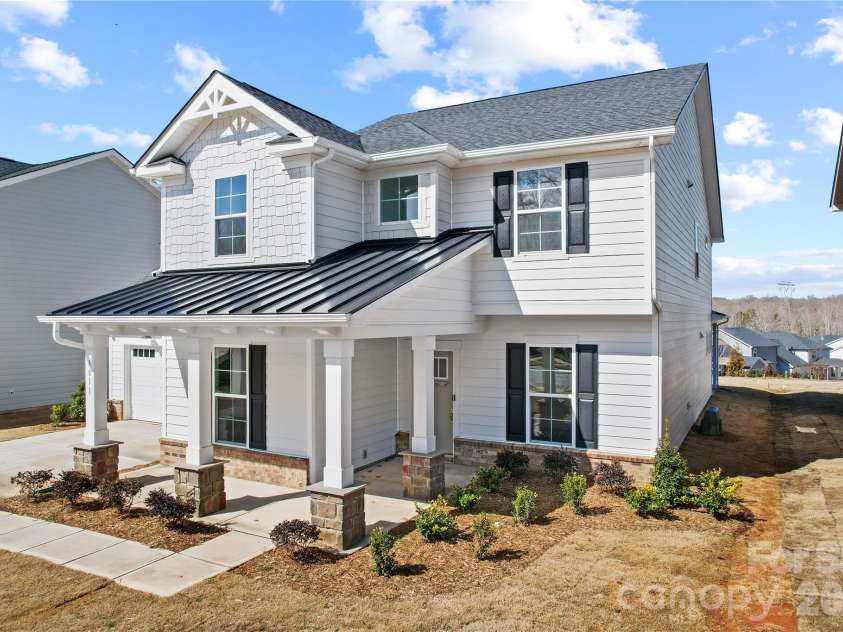 1011 High Bluff Point, Waxhaw, NC 28173.  MLS# CAR4385398, YatesRealty ID 4095. Front