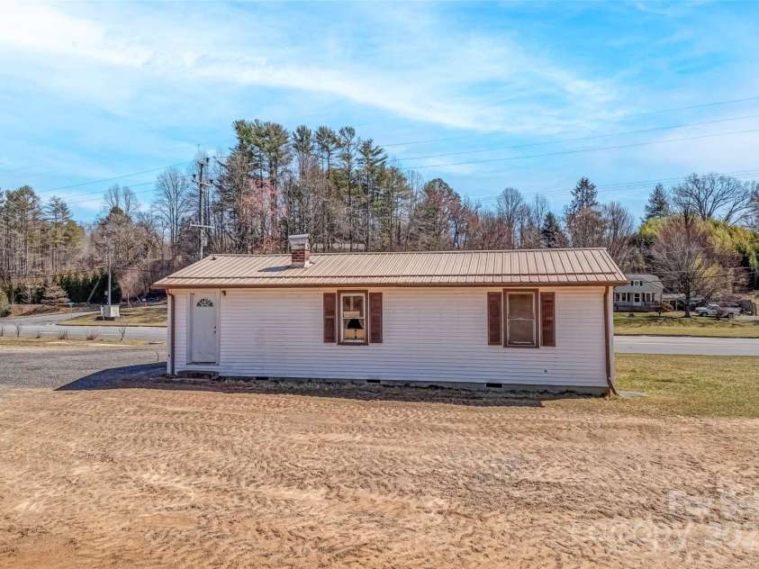 1296 Rosman Highway, Brevard, NC 28712.  MLS# CAR4232852, YatesRealty ID 4095. 