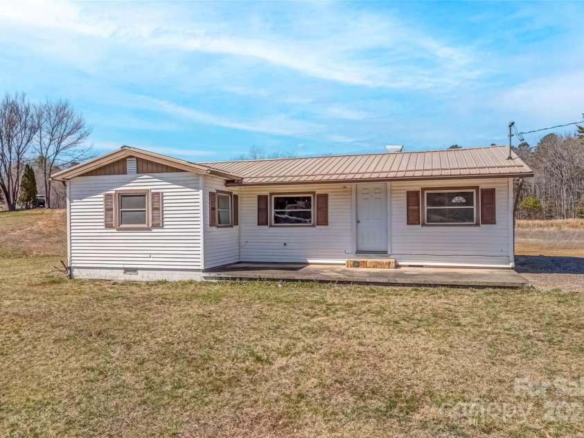 1296 Rosman Highway, Brevard, NC 28712.  MLS# CAR4232852, YatesRealty ID 4095. 