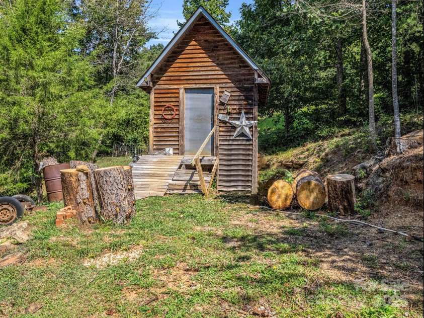 282 Reagan Lane, Bostic, NC 28018.  MLS# CAR4163019, YatesRealty ID 4095. 