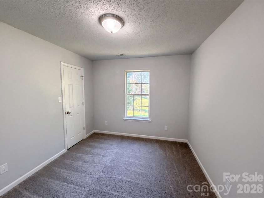 121 Brookstone Drive, Mount Holly, NC 28120.  MLS# CAR4409916, YatesRealty ID 40950. 
