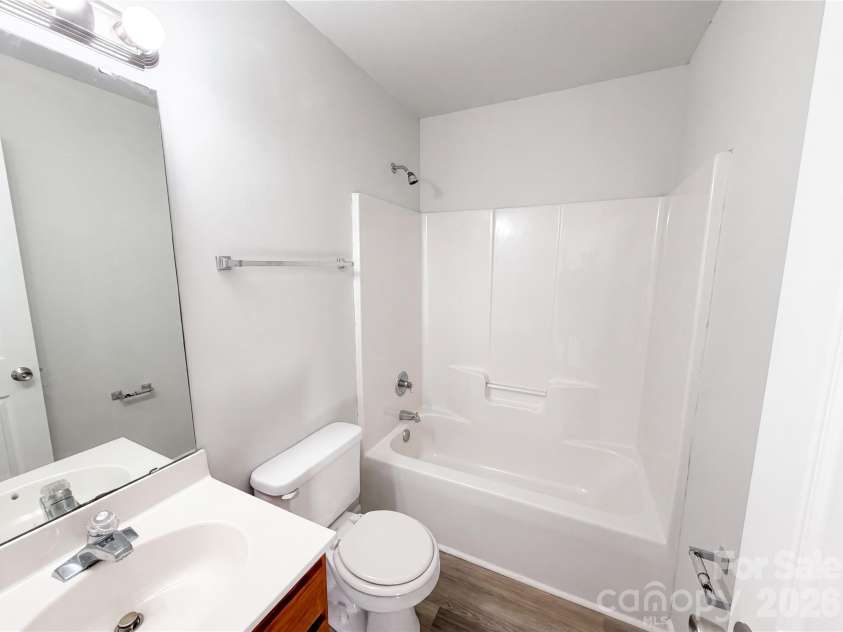 121 Brookstone Drive, Mount Holly, NC 28120.  MLS# CAR4409916, YatesRealty ID 40950. 