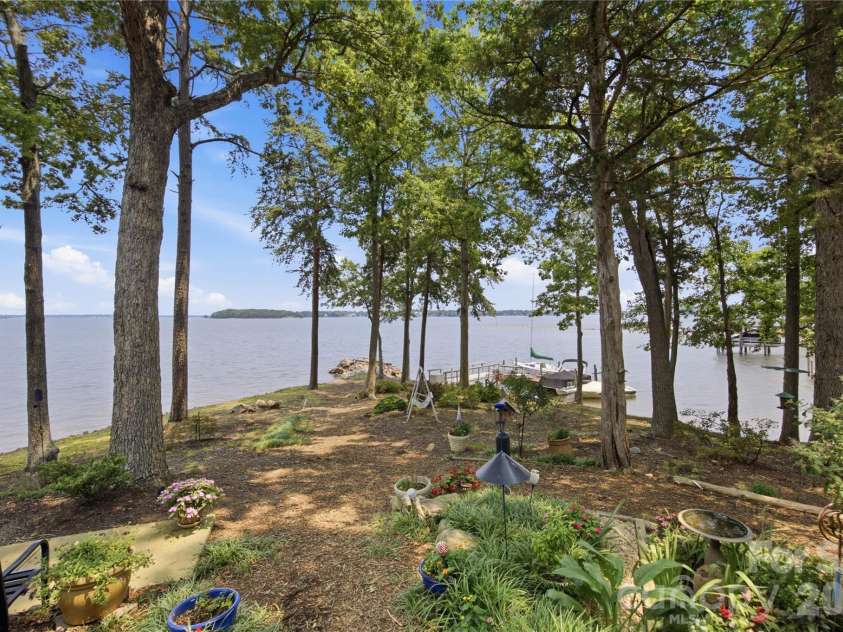 8247 Luckey Point Road, Denver, NC 28037.  MLS# CAR4406770, YatesRealty ID 40952. 
