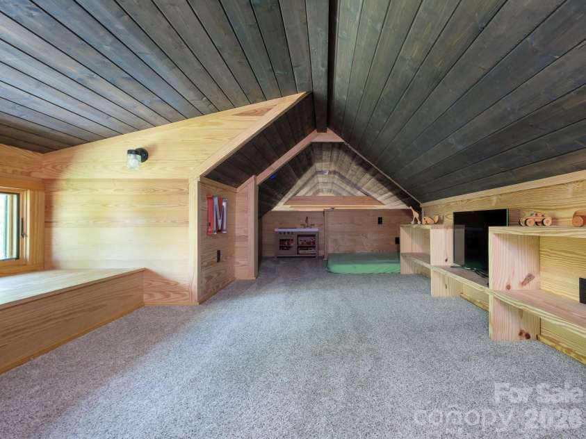 212 Shore Drive, Lake Toxaway, NC 28747.  MLS# CAR4384541, YatesRealty ID 40953. 